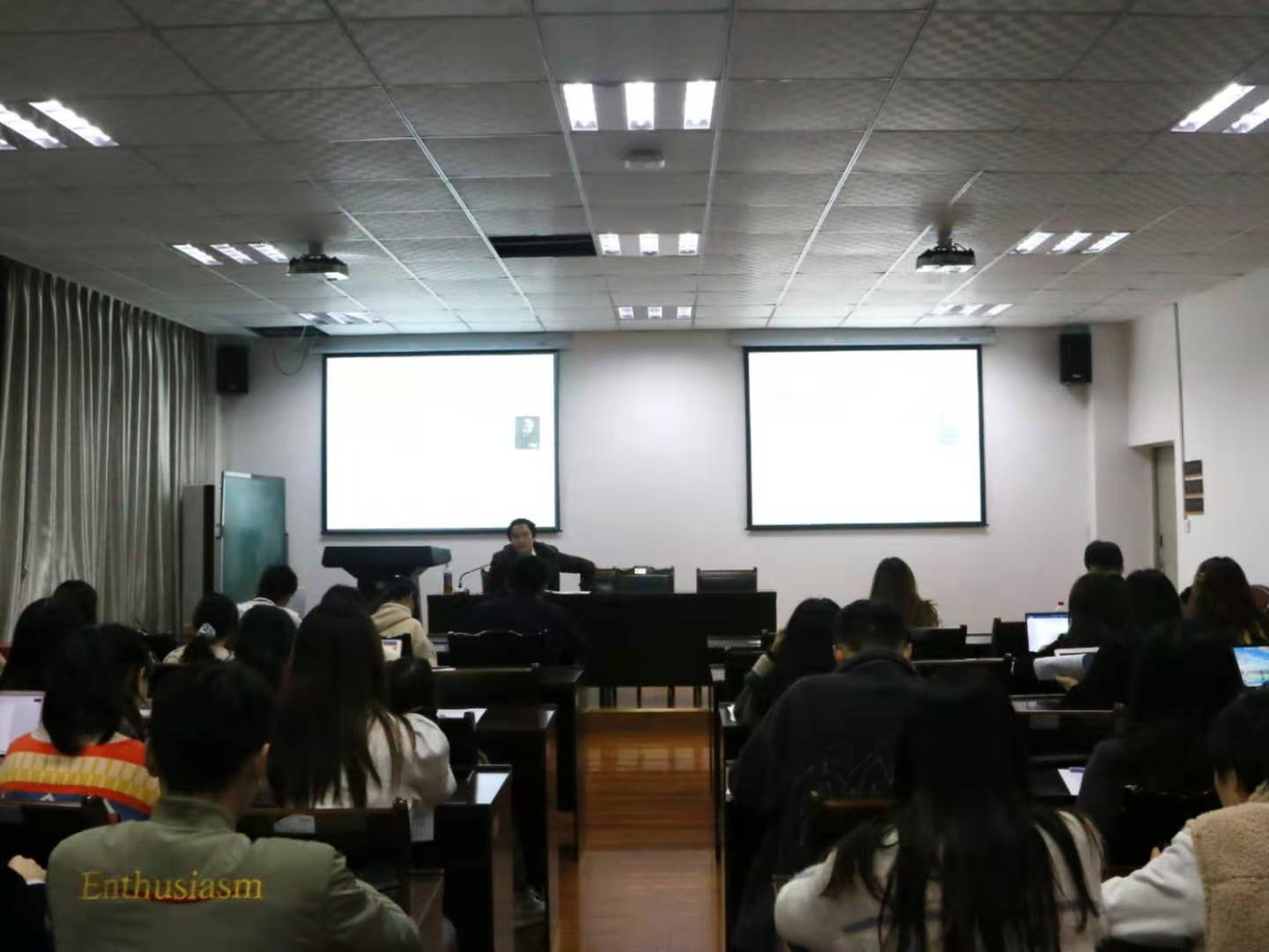 微信图片_20201112162756.jpg